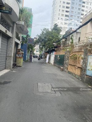 nhà đẹp ngay trung tâm đường phạm viết chánh quận 1, dt 4x16m, 3 lầu gía 16.5 tỷ