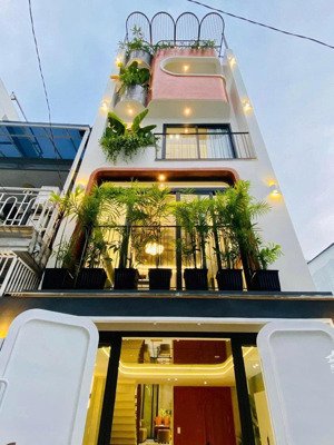 chú chiến bán gấp nhà đường phú giáo - p14 - q5. gần chợ kim biên. giá 3tỷ880/76,5m2. cho thuê 25tr