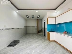 Bán Nhà mới hiện đại giá dưới 2 tỷ – Trung tâm Nha Trang