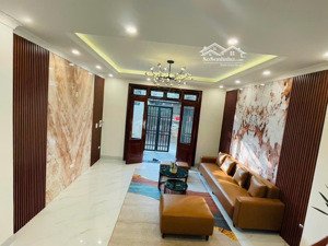 bán nhà phúc lợi- 63m2 mặt tiền 4.m 4 tầng 7.5 tỷ