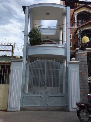 bán nhà sát mt đường lê hoàng phái tt gv - hẻm xe hơi- dt 83m2 - 2 tầng btct 4 pn 4 wc - shr - 8 tỷ