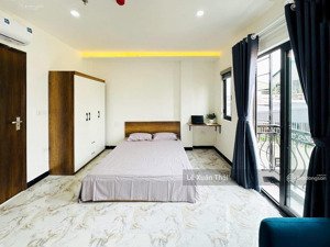 chdv 8 lầu, thang máy, hòa bình gần đầm sen, dòng tiền 1.2 tỷ/năm, lô góc, 20m ra mặt tiền. 16.3 tỷ