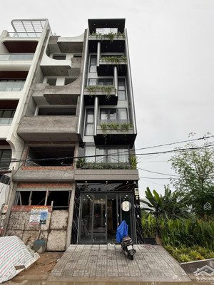 bán nhà mặt phố 6 tầng phường tân quy, quận 7, tp.hcm, giá 20,7 tỷ, diện tích 72m2, khu dân trí cao