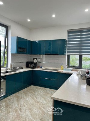 nhà 4 tầng góc 2 mặt tiền đường lớn 7,5m vị trí vàng đắc địa kế ori garden, gần biển!