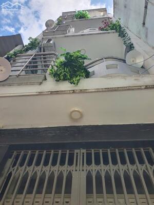 GIẢM SÂU, BÁN GẤP CHỈ CÒN HƠN 6 TỶ. SIÊU PHẨM VƯỜN CHUỐI QUẬN 3, 30M2, 5 TẦNG CÓ 2ST, 6 PHÒNG