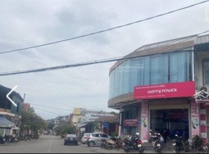 cho thuê nhà 2 mặt tiền nguyễn huệ, sát ngã tư hùng vương, đông hà, quảng trị