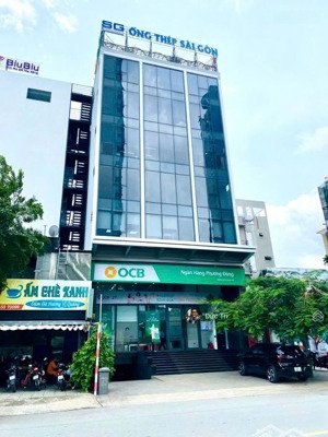 bán tòa nhà q2 - mt tạ hiện ngay đảo kim cương dt: 10x20m, hầm + 7 tầng hđt 250tr/th 110 tỷ