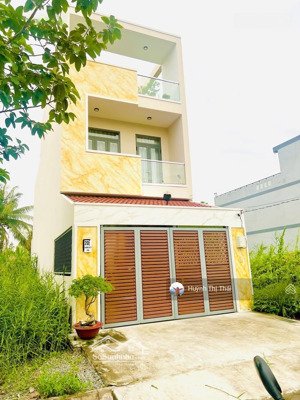 cần tiền bán nhanh nền đất phường 6 cũ ( phường long an ) ngộp lắm rồi