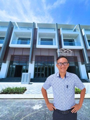 bán nhà 4 lầu khu đô thị phố đông village nguyễn thị định , cát lái, tp. thủ đức