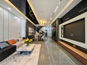 nhà 3 tầng full nội thất bùi thiện ngộ hòa xuân 3pn có sân ô tô giá 7ty450