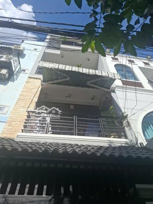 bán nhà quận tân bình- đường hoàng văn thụ,p.4, 57m2, 1 trệt 3 lầu, st giá 8.9 tỷ