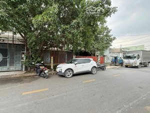368 m2 đất mặt tiền to như mặt trống gần chợ, gần ubnd, đầu tư là lời!
