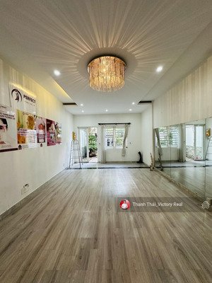 chỉ 75tr/m2 *bán nhà lê văn huân_dt: 4.4 x 30m [ 127m2 ] 2 tầng - 9.6 tỷ tl