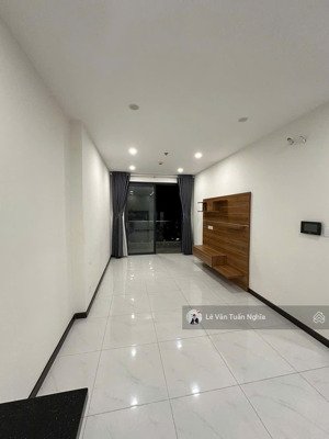 c-skyview cho thuê căn 2pn 2wc nội thất cơ bản | 6,5 triệu/tháng | xem nhà:0972582667