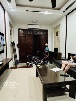 nhà ngõ chợ - gần trường chợ, kinh doanh được - 48m chỉ 9,6 tỷ