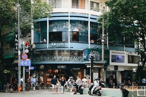 quán cà phê - góc 2 mặt tiền trương định, quận 3. dt: 200m2 (10x20m) cafe thuê: 350 tr/th. 45 tỷ