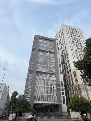 60 tỷ còn 48 tỷ. mặt tiền lý chính thắng, quận 3. 240m2 (8x30m)- 2 mặt tiền- 7 tầng. hđt: 400tr/th