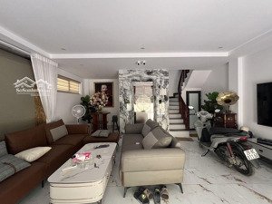 nhà đẹp phân lô-mới tinh-căn góc-thang máy-ô tô tránh-47m2-7 tầng