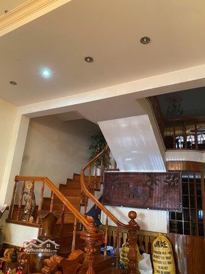 bán nhà 3 tầng đường lê thanh nghị , phố kd ẩm thực sầm uất hoà cường