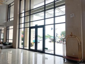 văn phòng tm tầng 1 cho thuê tại ngã 4 đình trám, quang châu-dtsd 253m2, chỉ 55.66trieu