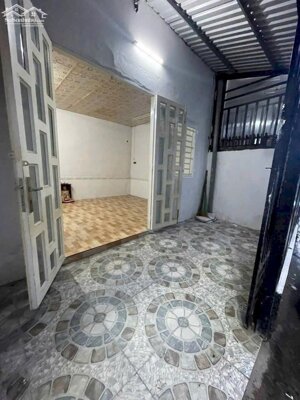 Nhà 2 phòng hẻm nhánh Trần Quang Diệu cho thuê lâu dài