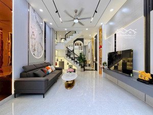 nhà đẹp gò vấp 49m, 4pn, 6wc, full nội thất, ô tô vào tận nơi, gần trường & chợ