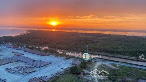 cần bán gấp căn góc view sông 3pn 84m2 giá 3.9 tỷ