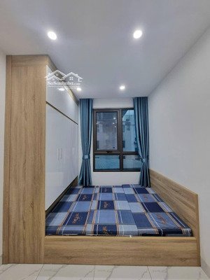 chính chủ bán nhà đình thôn 9 tầng, 24 phòng, sổ vuông, dòng tiền 1.5 tỷ, giá 20.5 tỷ!