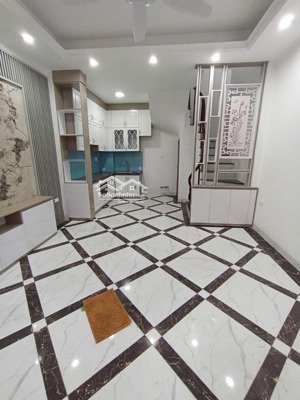 anh phái kts nhờ bán nhà đẹp thụy phương diện tích 33m², 5 tầng giá nhỉnh 5 tỷ