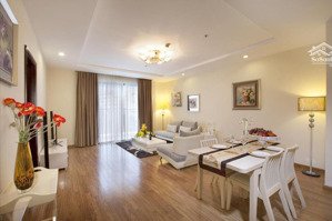 cho thuê nhiều căn hộ, nhà đẹp. giá tốt. 20 tr tại chcc orchard parkview. lh em: q chi