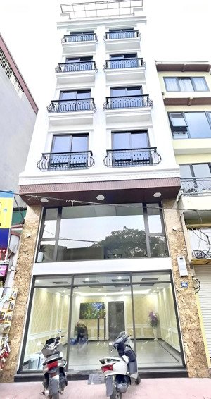 building giá tốt mặt phố hoàng văn thái, vỉa hè, kinh doanh, 8t thang máy, dt 1.2 tỷ/năm