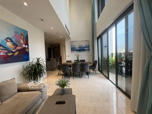 the marq quận 1: cho thuê 4pn nội thất cao cấp, trần cao 6m, giá rẻ 89 triệu/tháng