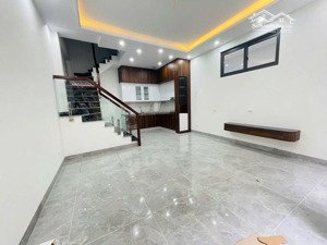 bán nhà sổ đỏ chính chủ, diện tích 35m, 5 tầng