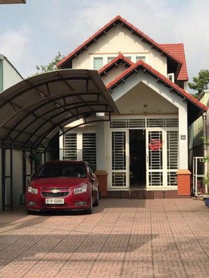 bán nr 3pn, 3wc, 296m2 tại huỳnh văn lũy, phú mỹ, thủ dầu một, 12 tỷ