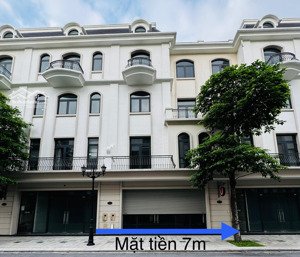 chính chủ bán nhanh shophouse mặt tiền 7m ấy đại công viên giá chỉ 13,3 tỷ