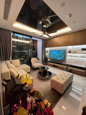 cho thuê căn hộ sunshine city, 3pn. giá chỉ 15tr, full đồ. có hỗ trợ tạm trú, kê khai thuế vat