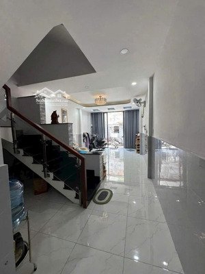 chủ nhà ngộp lãi bán gấp nhà hẻm oto. đường số 17, hiệp bình chánh, thủ đức giá 3 tỷ 550