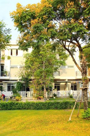 nhà phố 3 tầng 75 m2, xe hơi ngủ nhà kdc cao cấp lovera, phong phú, bình chánh, giá 7.75 tỷ (tl)