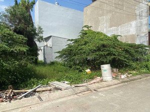 chủ gửi bán lô đất 150m2 full tc, shr, mtđ nhựa 5m, cách ql13 500m, xây dựng tự do, gần các kcn