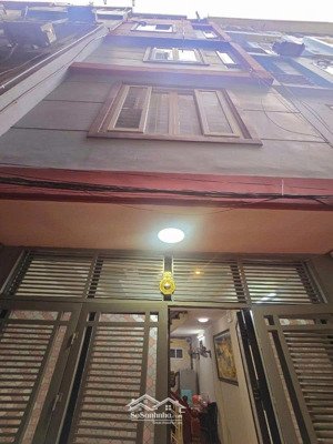 chính chủ bán nhà đẹp 4 tầng ngõ 190 văn chương, đống đa giá chỉ 6.6 tỷ!