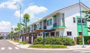 bán căn nhà phố 2 tầng rẻ nhất suncasa central - vsip 2. giá chỉ 2,85tỷ , sổ hồng riêng.
