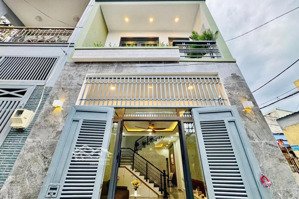 giá hot nhất khu vực q3: 1 trệt 1 lầu - 65,8m2/2.39 tỷ - hẻm ô tô đường lê văn sỹ, q3.
sổ chính chủ