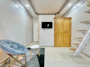 duplex full nội thất/ nội thất cơ bản trung tâm q11 ở ngắn hạn hoặc dài hạn đều được!