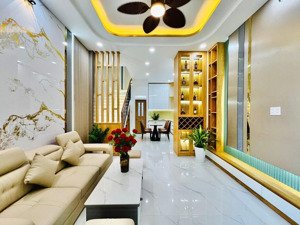 4 tỷ 350 - cần bán gấp nhà tạ quang bửu - phường 2 - giá cực tốt sổ riêng, sang tên ngay
