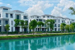biệt thự compound 3 mặt sông gladia. trả 20% nhận nhà ngay. mua giá gốc, chọn căn. lh: 0902,746.319