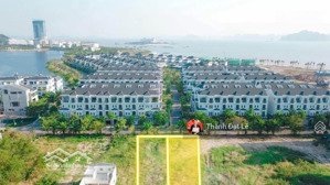 do chuyển định cư, bán căn liền kề 4 tầng 105m2 ven biển, trung tâm du lịch bãi cháy, hạ long.