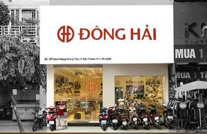 cho thuê nhà mặt tiền cực đẹp trung tâm cmt8, quận 1
