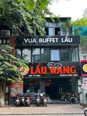 cho thuê nhà mặt phố duy tân, tổng dt 70m2, mặt tiền 6m giá chỉ 60tr kinh doanh tốt mọi mô hình !