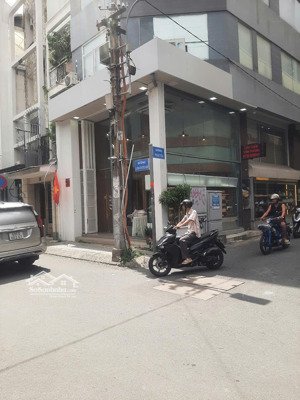 bán nhà biệt thự mt phan tôn, quận 1, dt: 7,9m x 26m, 4 tầng, 65 tỷ, l/hệ: 