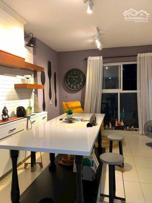 bán căn hộ chung cư thủ thiêm sky 2pn.2wc.60m. giá 4ty (có sổ hồng)